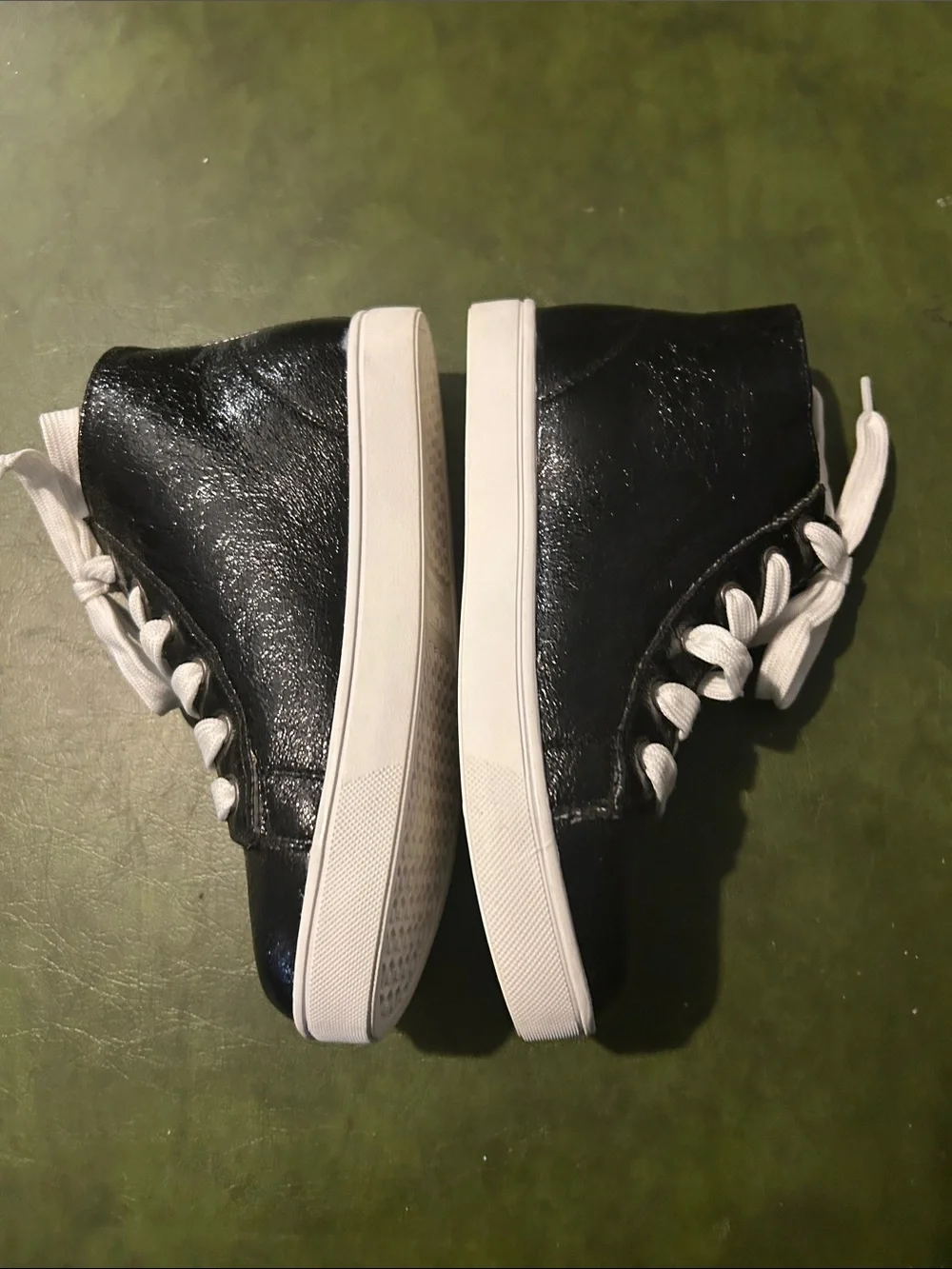 kidpik Black High-Top Sneakers with White Laces